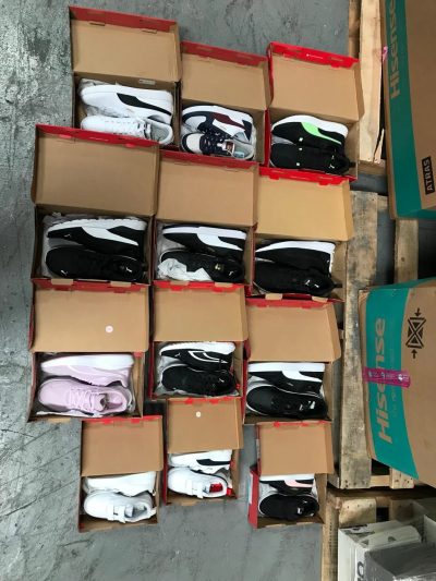 13 PARES TENIS DE MARCA