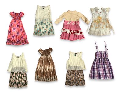 APROX. 40 PZAS. VESTIDOS PARA NIÑA