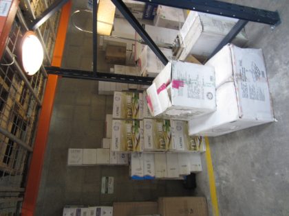 Lote conformado por:  42 PZAS APROX DE LUMINARIA DIVERSA