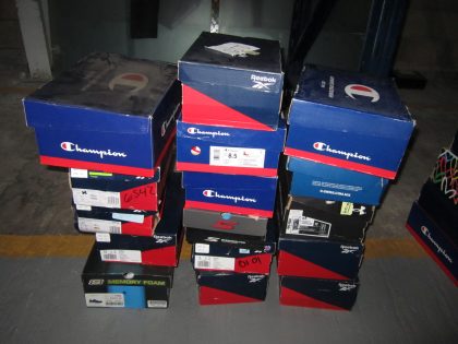 Lote conformado por: 16 Pares Aprox de Tenis Diversos