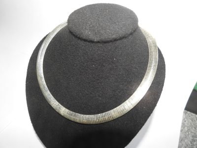 1 PZA DE JOYERIA CLASICA PARA COLECCI�N