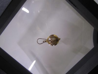 1 PZA DE JOYERIA CLASICA PARA COLECCI�N