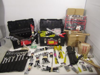 197 PZAS APROX HERRAMIENTA MANUAL DIVERSA