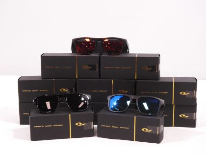 134 PZAS APROX DE GAFAS DE SOL.