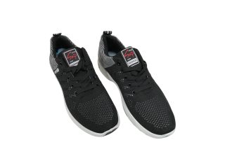 24 PARES APROX. DE TENIS.