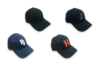 20 PZAS. APROX. GORRAS NEW ERA.