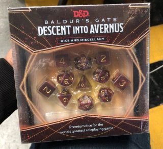 SET DE DADOS DUNGEONS & DRAGONS – BALDUR’S GATE: DESCENT INTO AVERNUS.