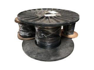 28 BOBINAS DE FIBRA ÓPTICA.