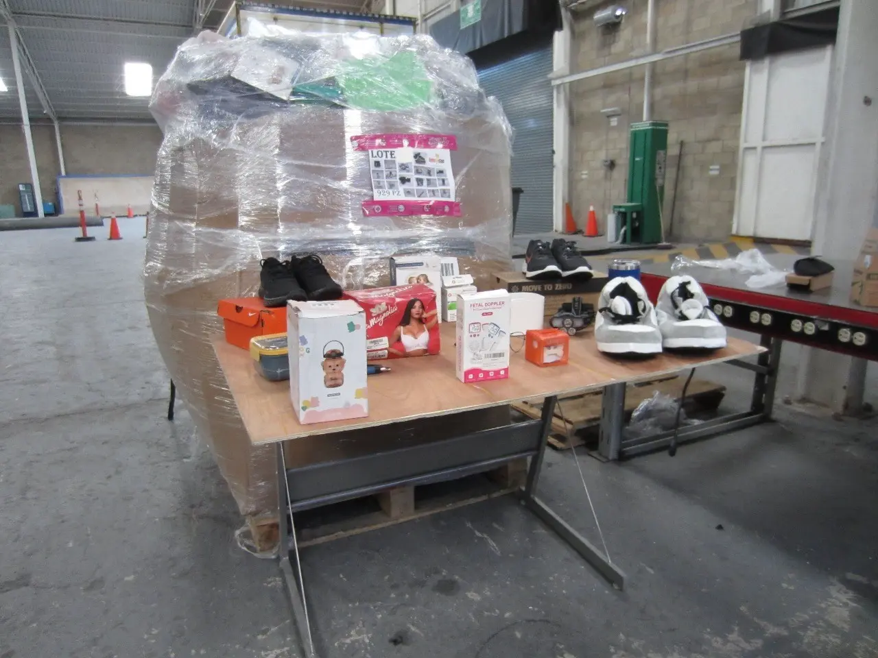 929 PZAS PRODUCTO DIVERSO