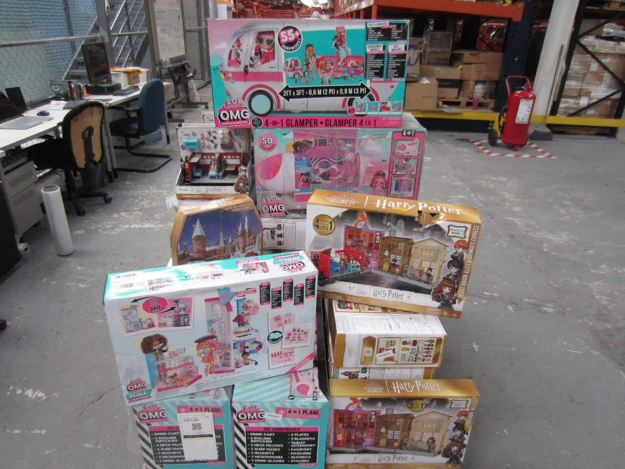 32 PZAS JUGUETES DIVERSOS