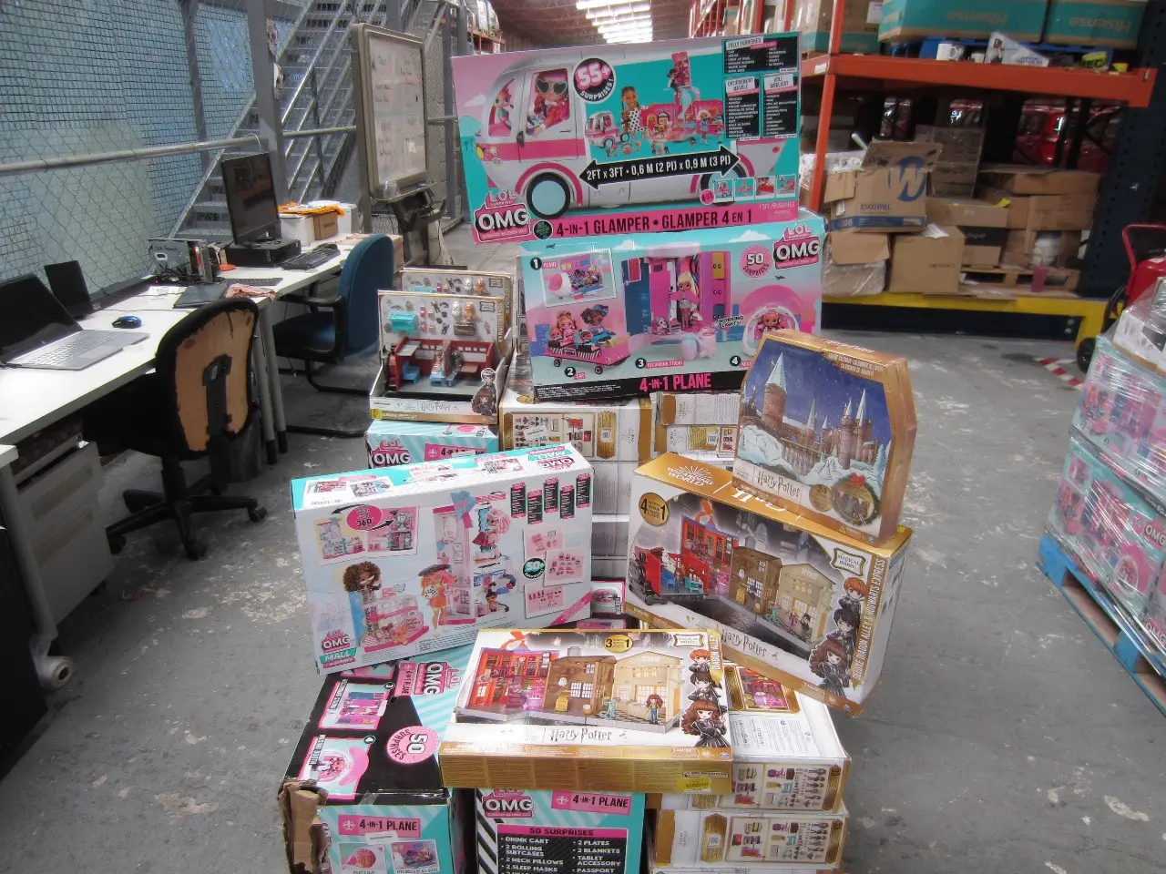 32 PZAS JUGUETES DIVERSOS