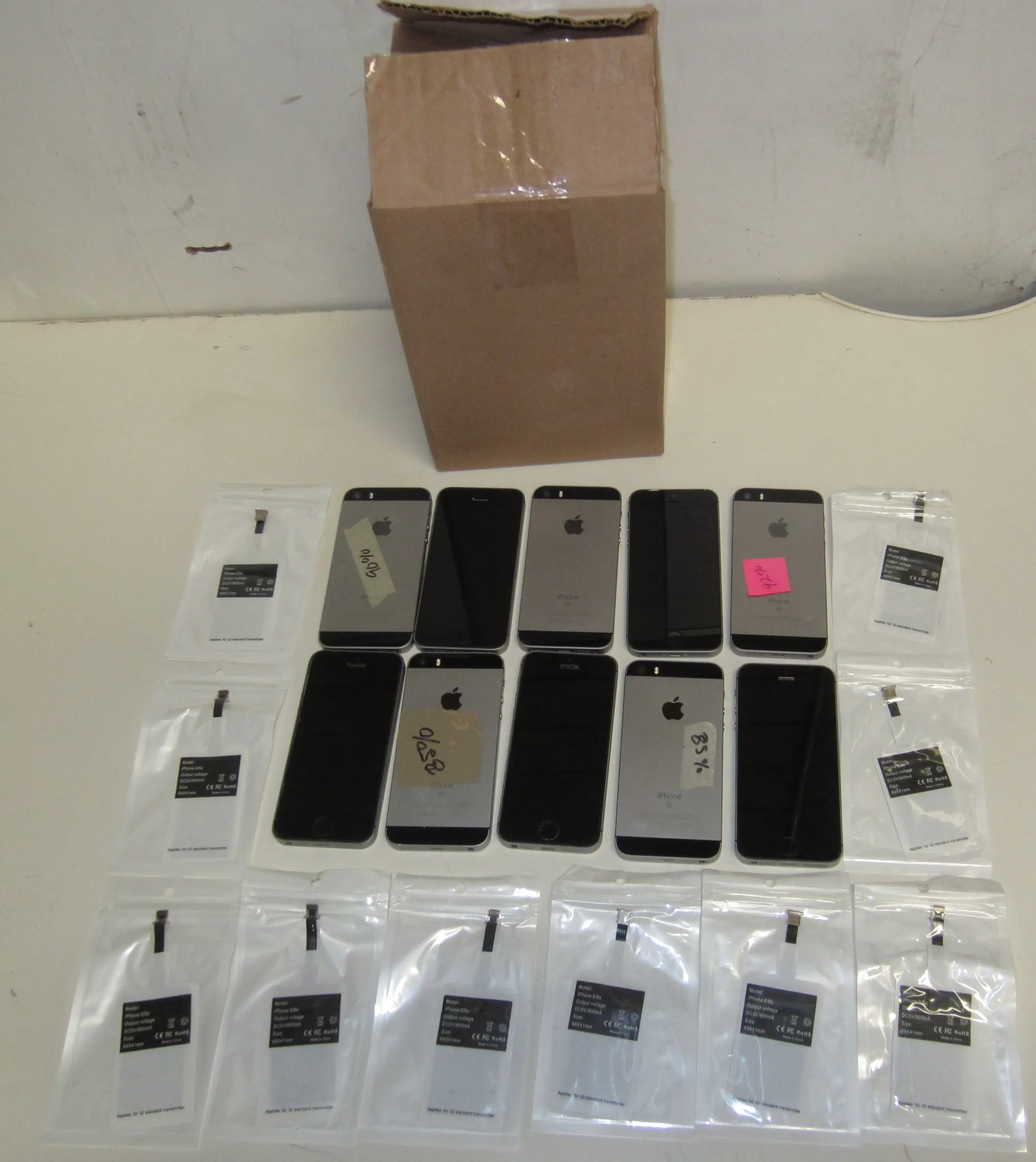 10 CELULARES iPHONE 6SE Y 10 CARGADORES INALÁMBRICOS TIPO PAD