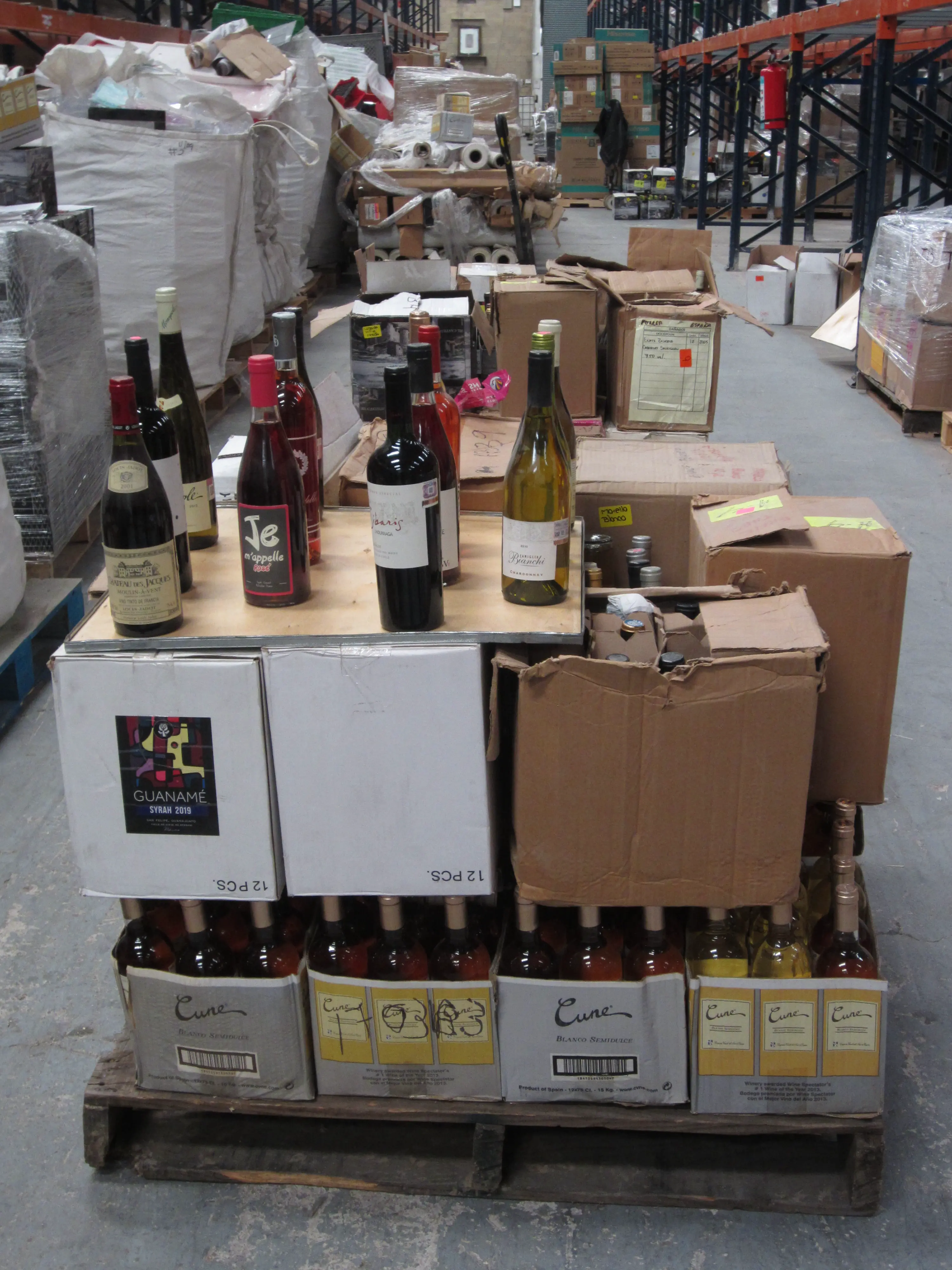 264 BOTELLAS DE VINOS,  DIVERSAS MARCAS Y TIPOS