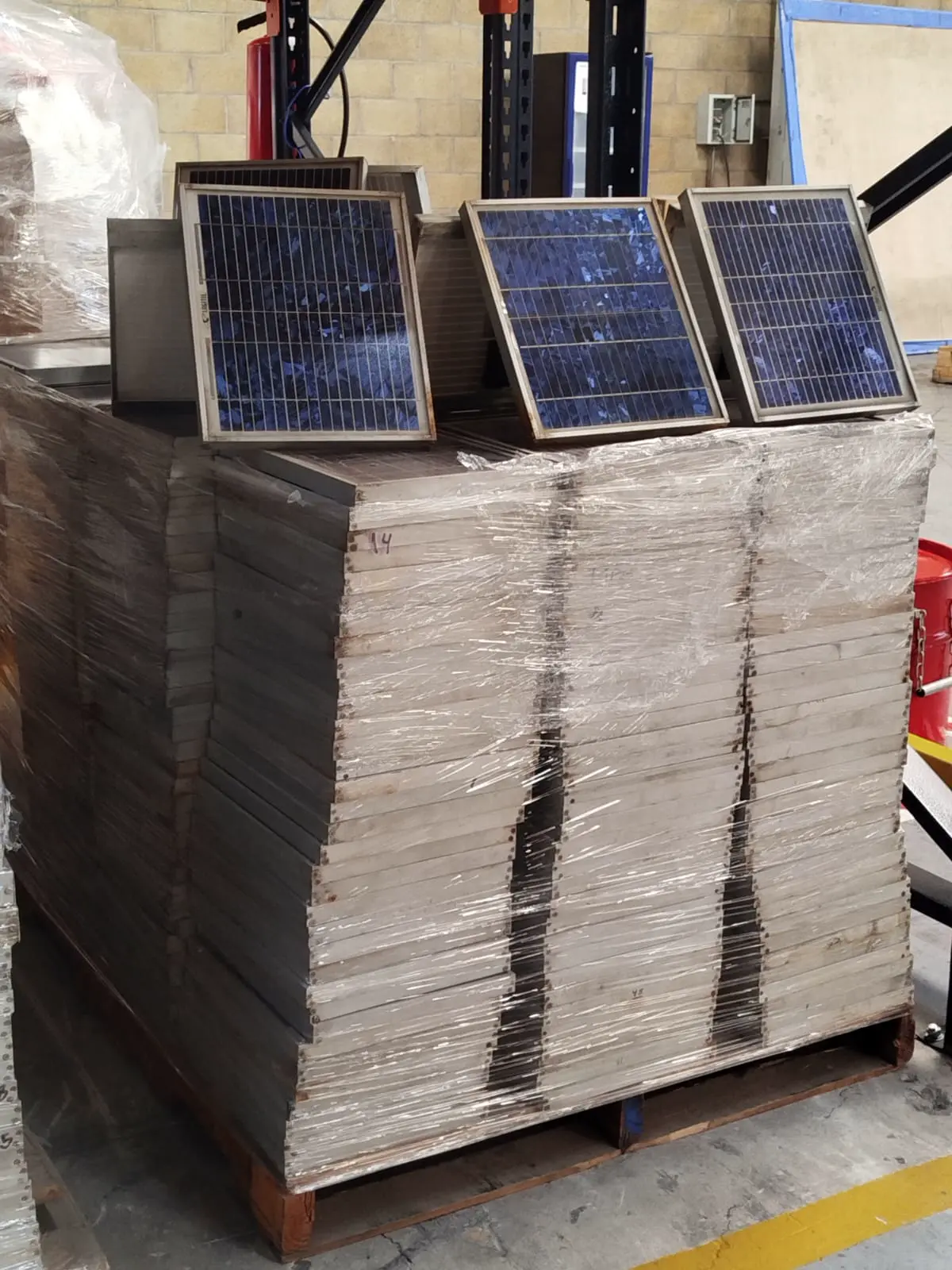 420 PZAS PANELES SOLARES