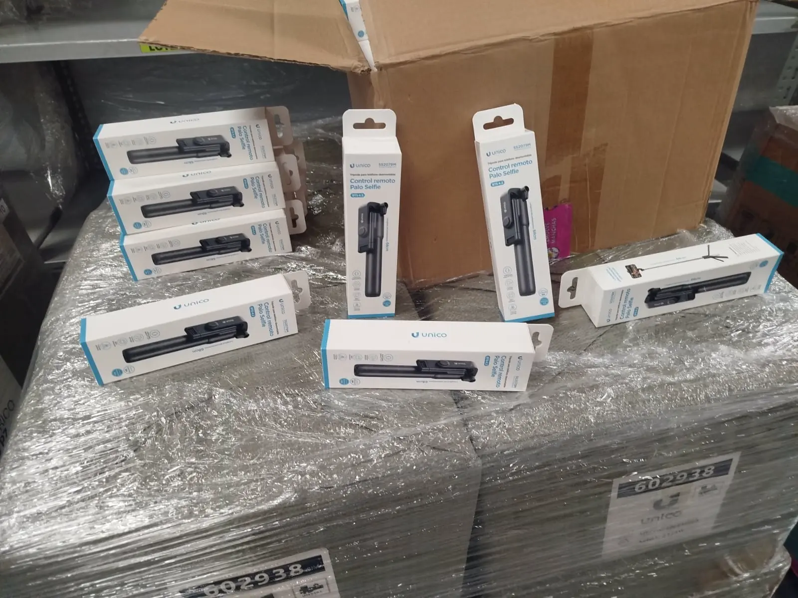 1,199 BASTONES SELFIE EXTENSIBLE PARA TELÉFONO CON TELEMANDO BLUETOOTH