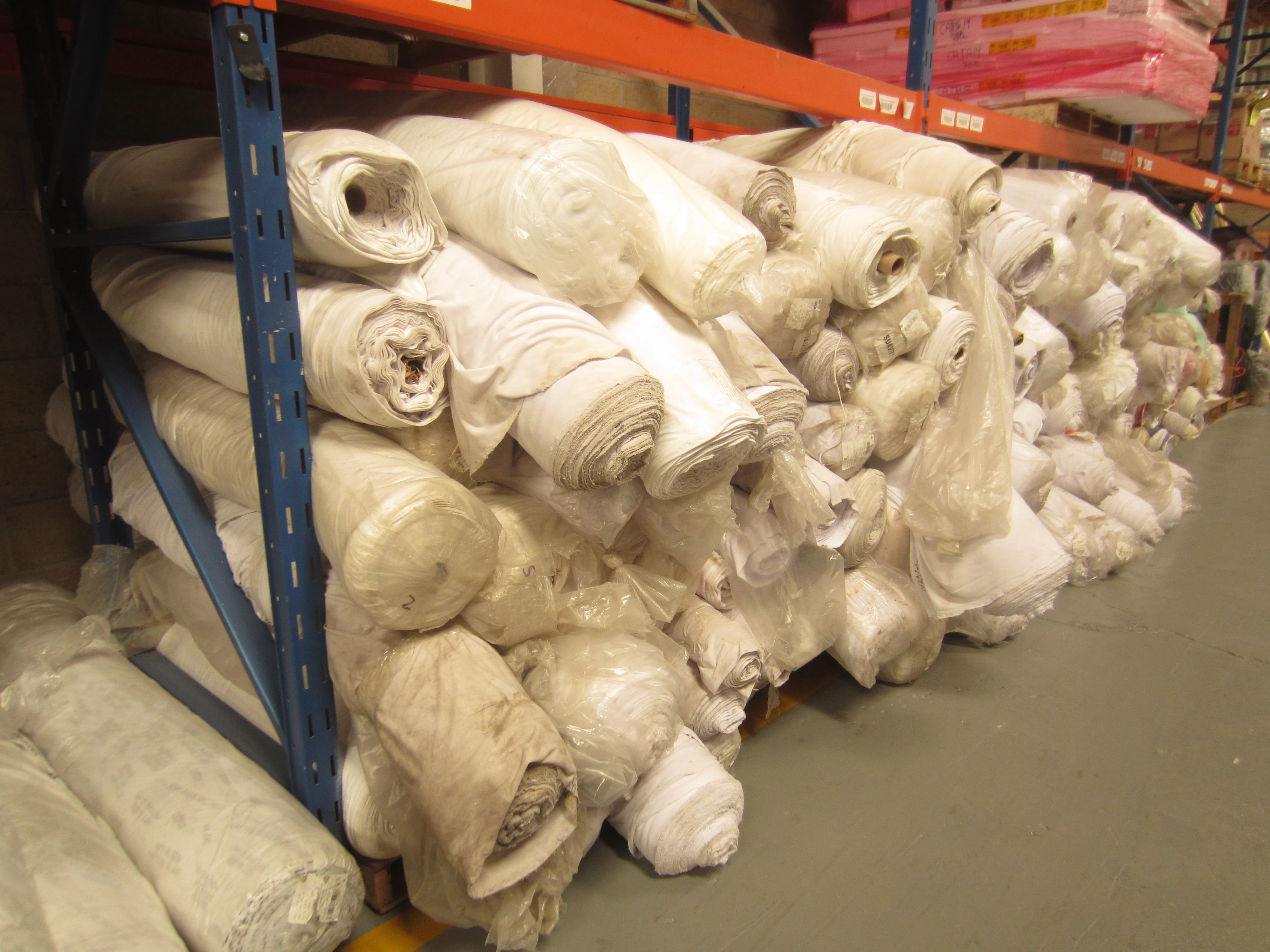 ROLLOS DE TELA DIVERSA — imagen 8