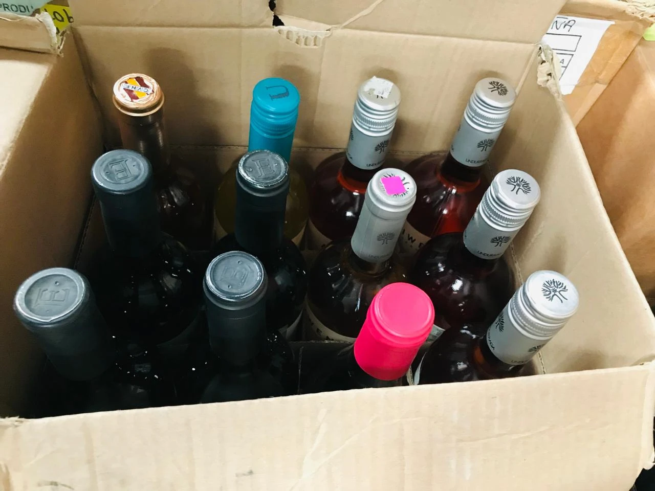 APROX. 264 BOTELLAS DE VINOS CON DIVERSAS MARCAS Y TIPOS — imagen 8