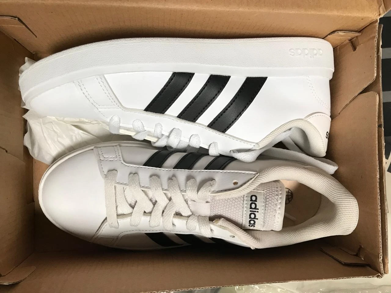 13 PARES TENIS DE MARCA Image 4