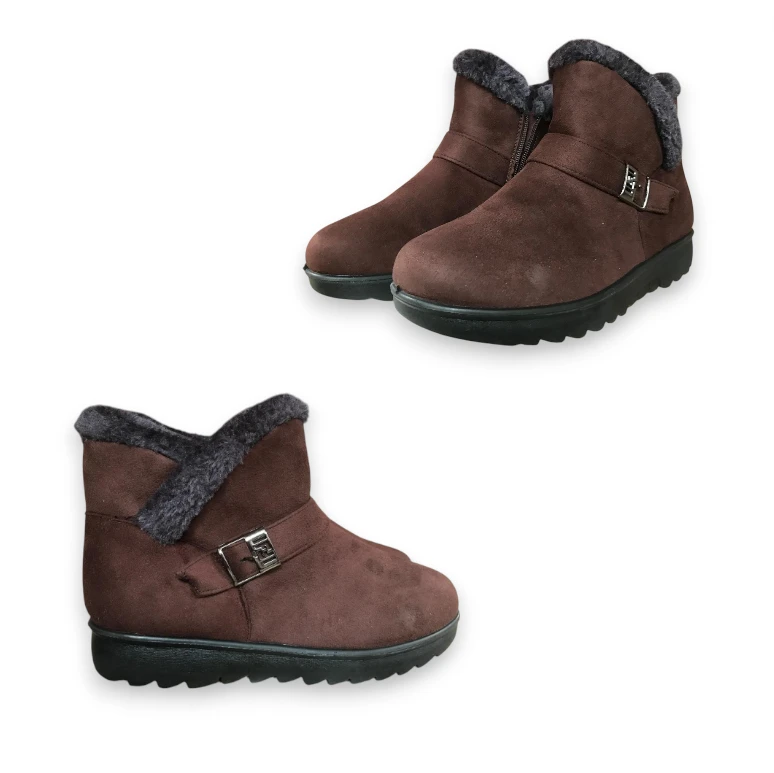 20 PARES DE TENIS DIVERSOS Image 1