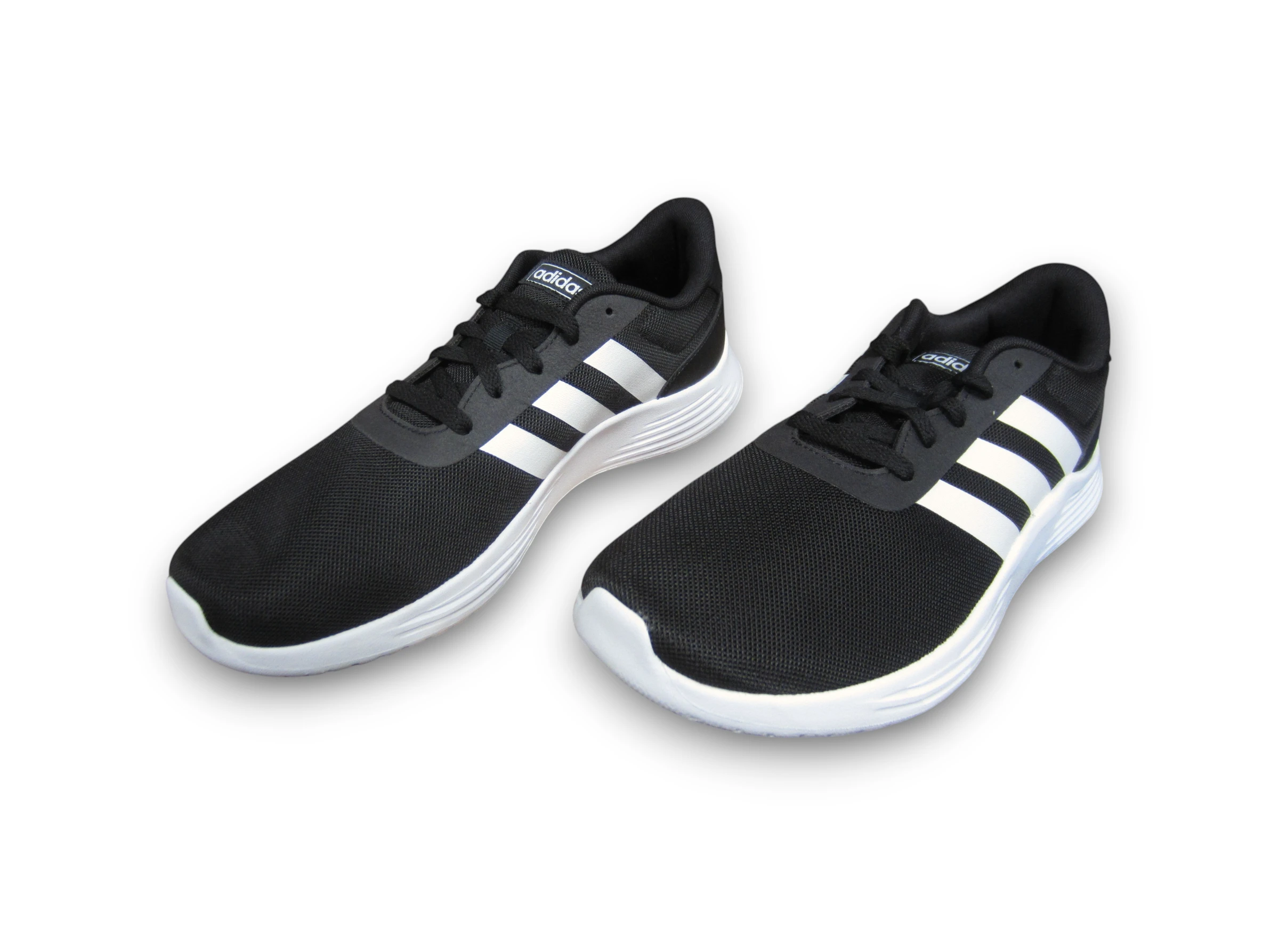 13 PARES TENIS Image 1