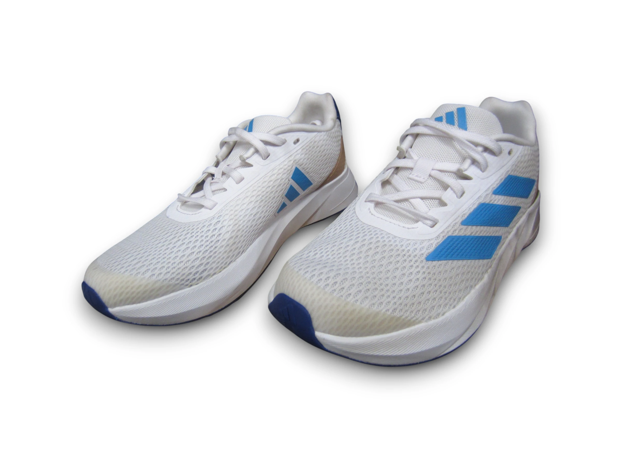 13 PARES TENIS Image 1