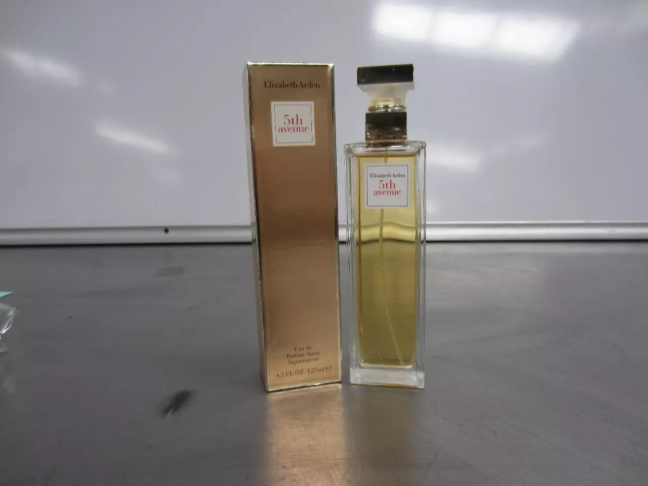 APROX. 20 PZAS. PERFUMES ORIGINALES DE MARCA RECONOCIDA — imagen 11