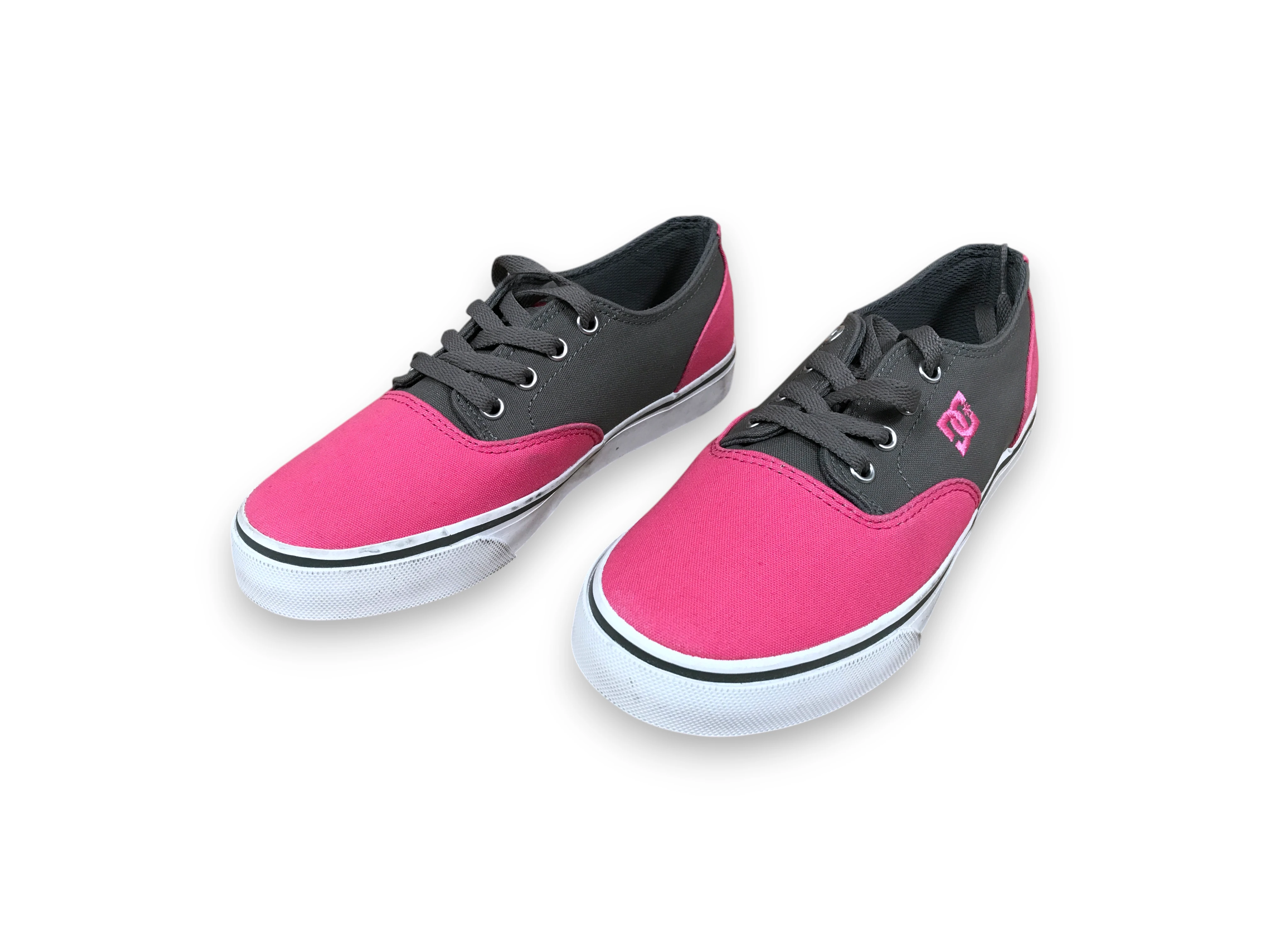 15 PARES TENIS MARCA RECONOCIDA. Image 3
