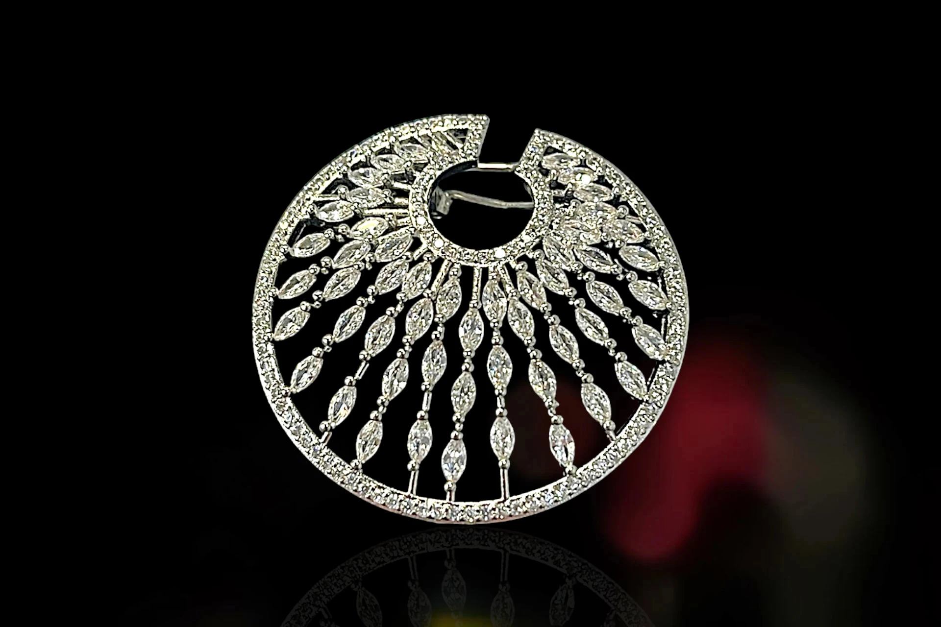 ANILLO FORMA DE CORONA - PENDIENTES DE SICO CALADO, JOYERÍA FINA   CON INCRUSTACIONES DE ZIRCONIAS. — imagen 8
