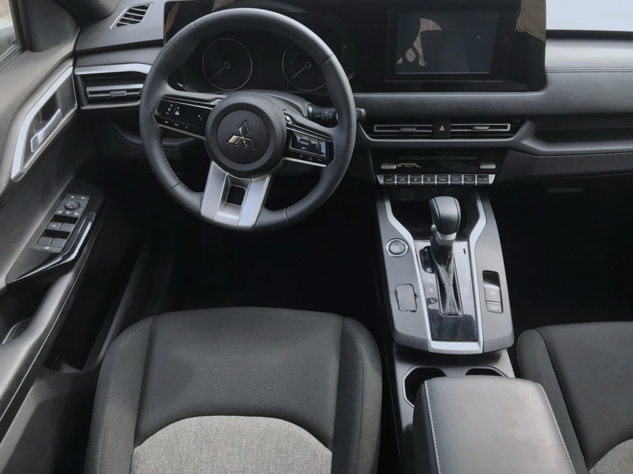 MITSUBISHI OUTLANDER SPORT SE CVT MODELO 2025 — imagen 3