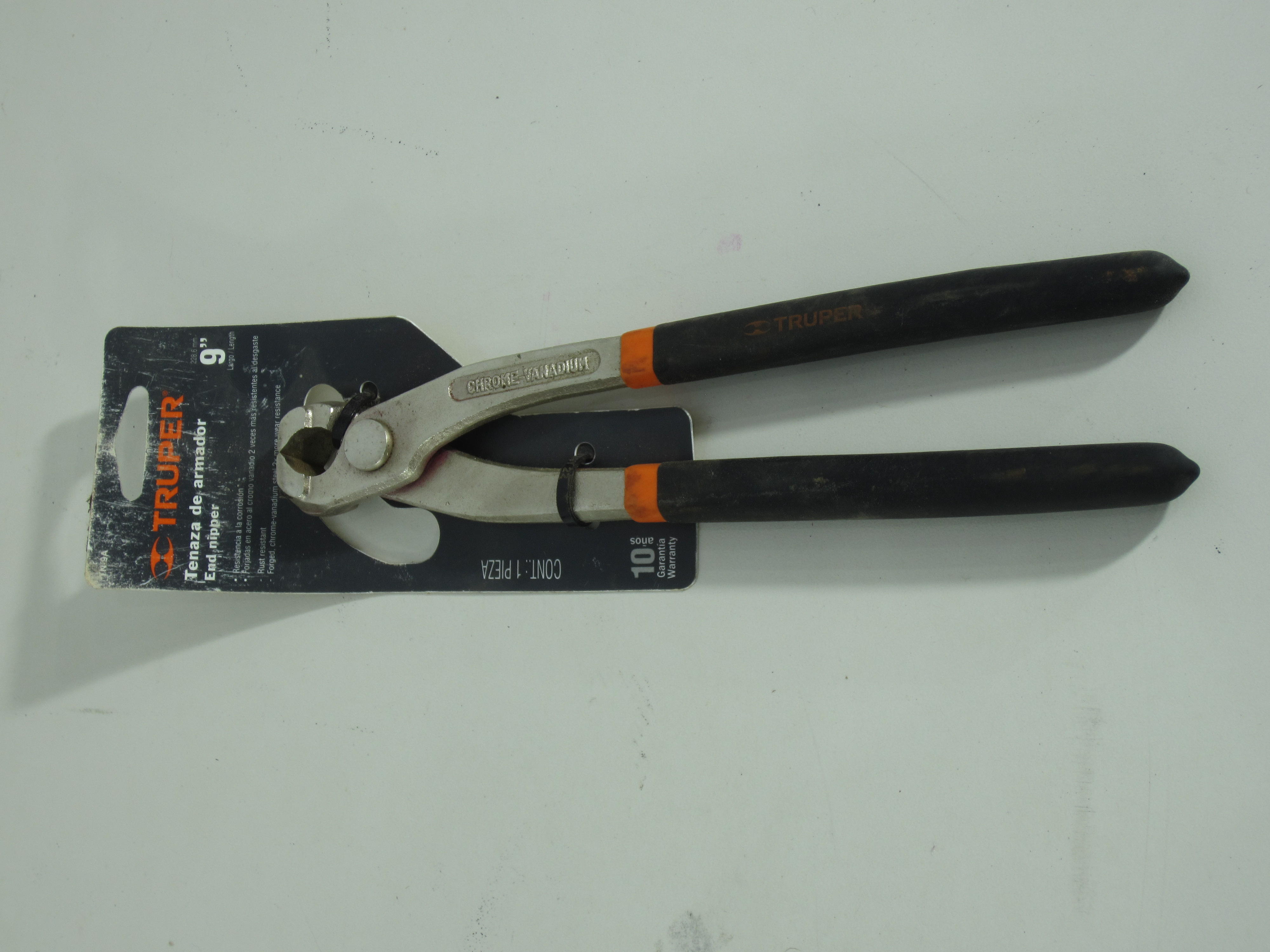 LOTE DE HERRAMIENTAS MANUALES PARA CUALQUIER MANTENIMIENTO Y REPARACION