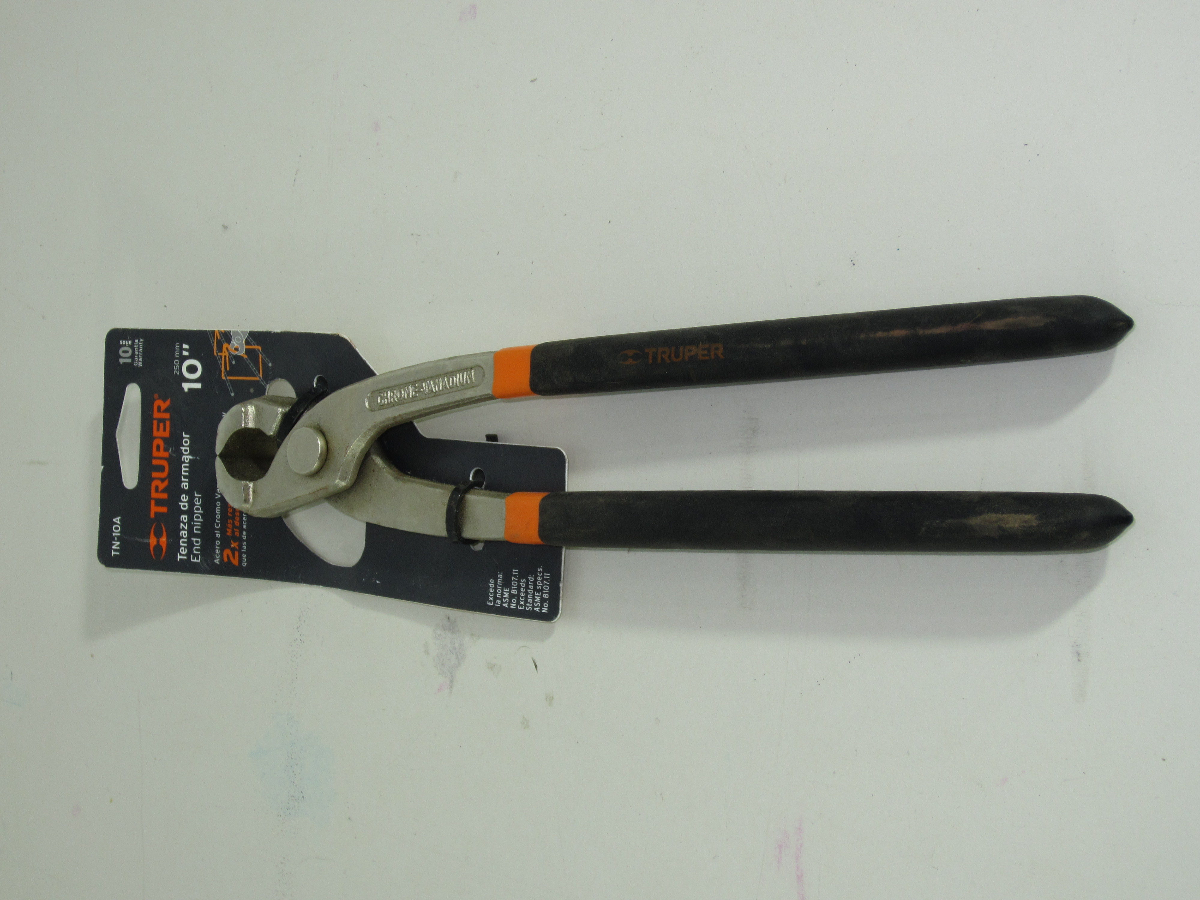 LOTE DE HERRAMIENTAS MANUALES PARA CUALQUIER MANTENIMIENTO Y REPARACION