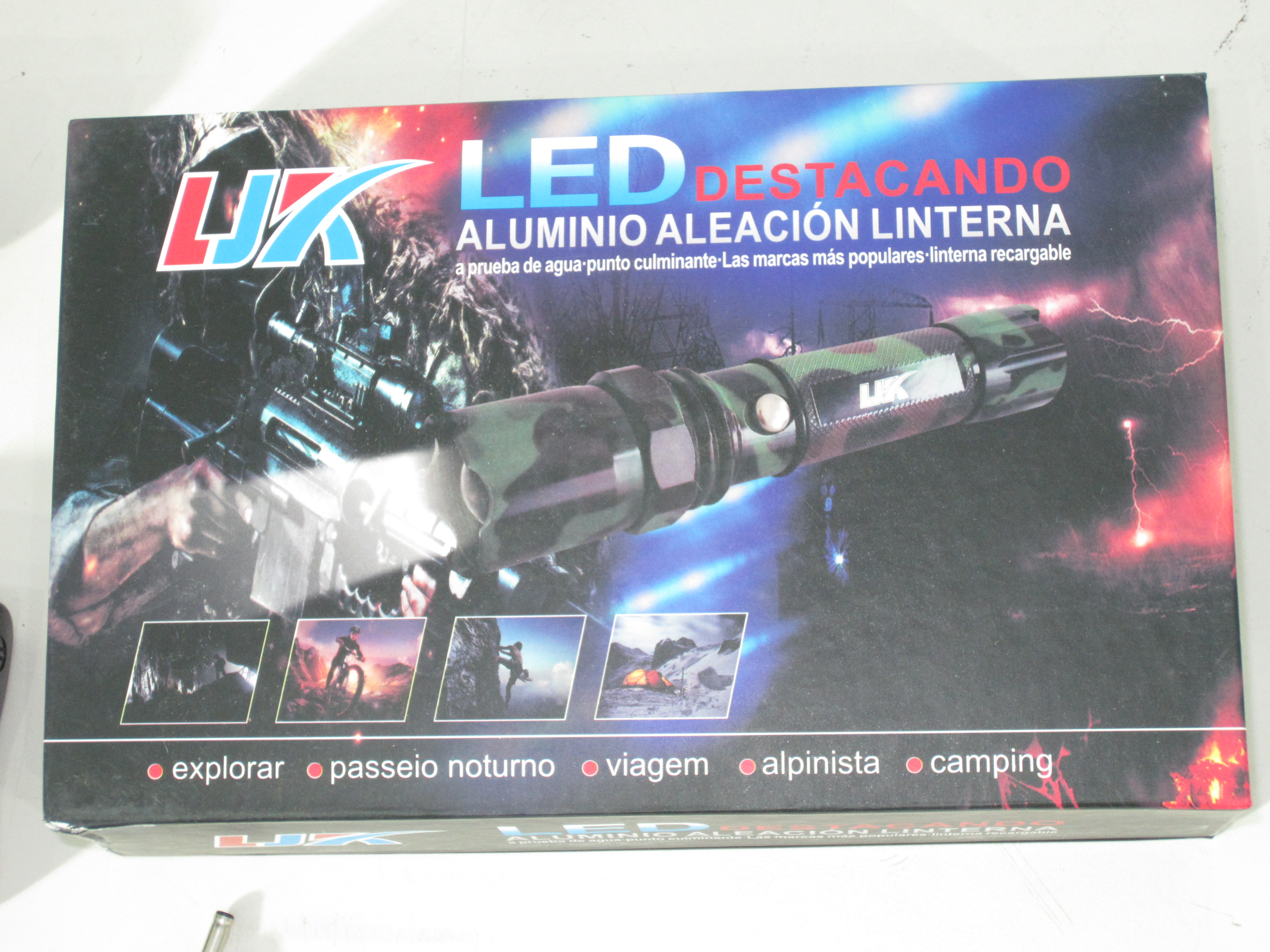 LOTE DE LINTERNAS LED TACTICAS RECARGABLES - IDEAL PARA SEGURIDAD Y EMERGENCIAS