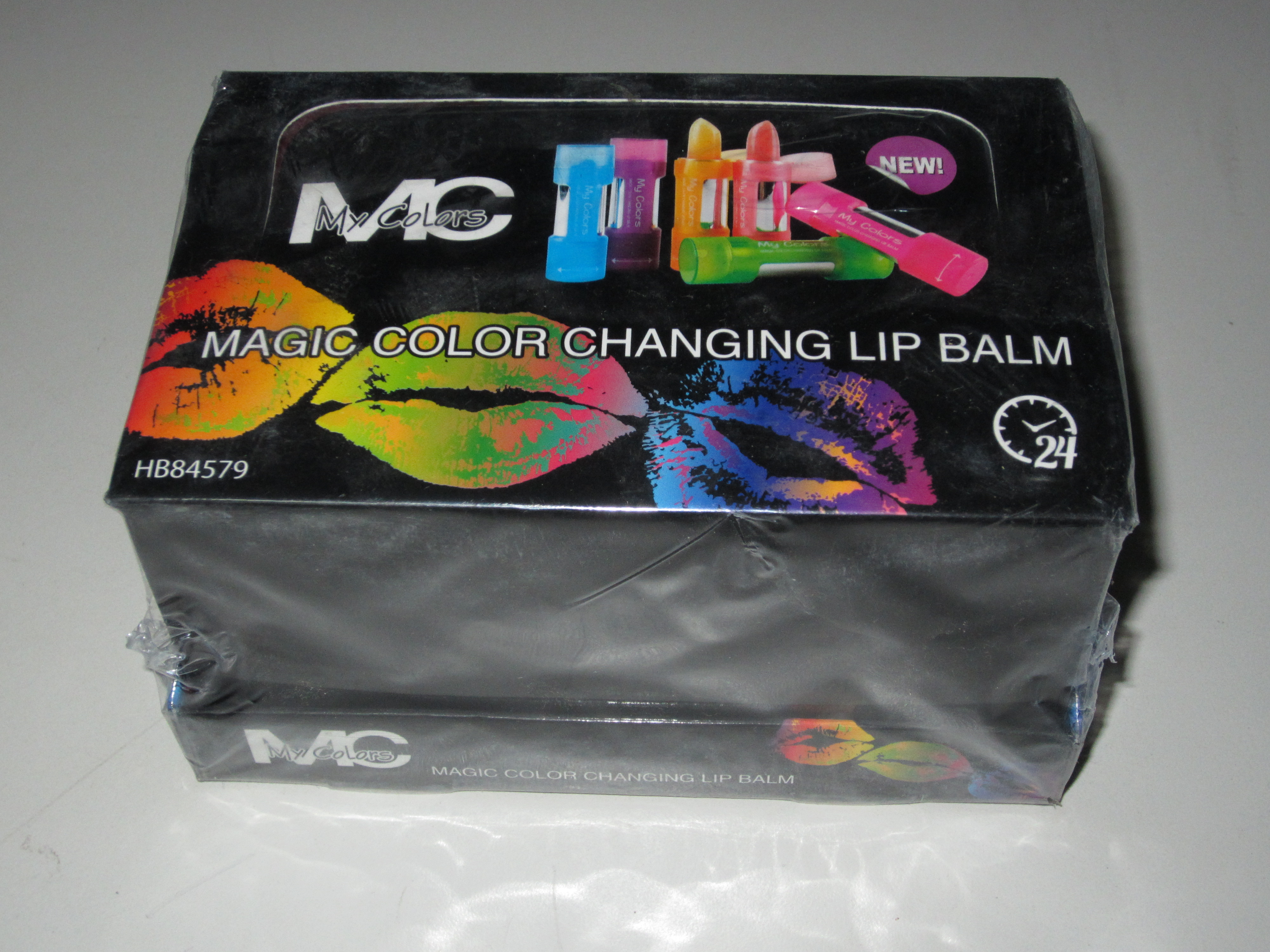 LOTE DE MAQUILLAJE CON VARIEDAD DE PRODUCTOS