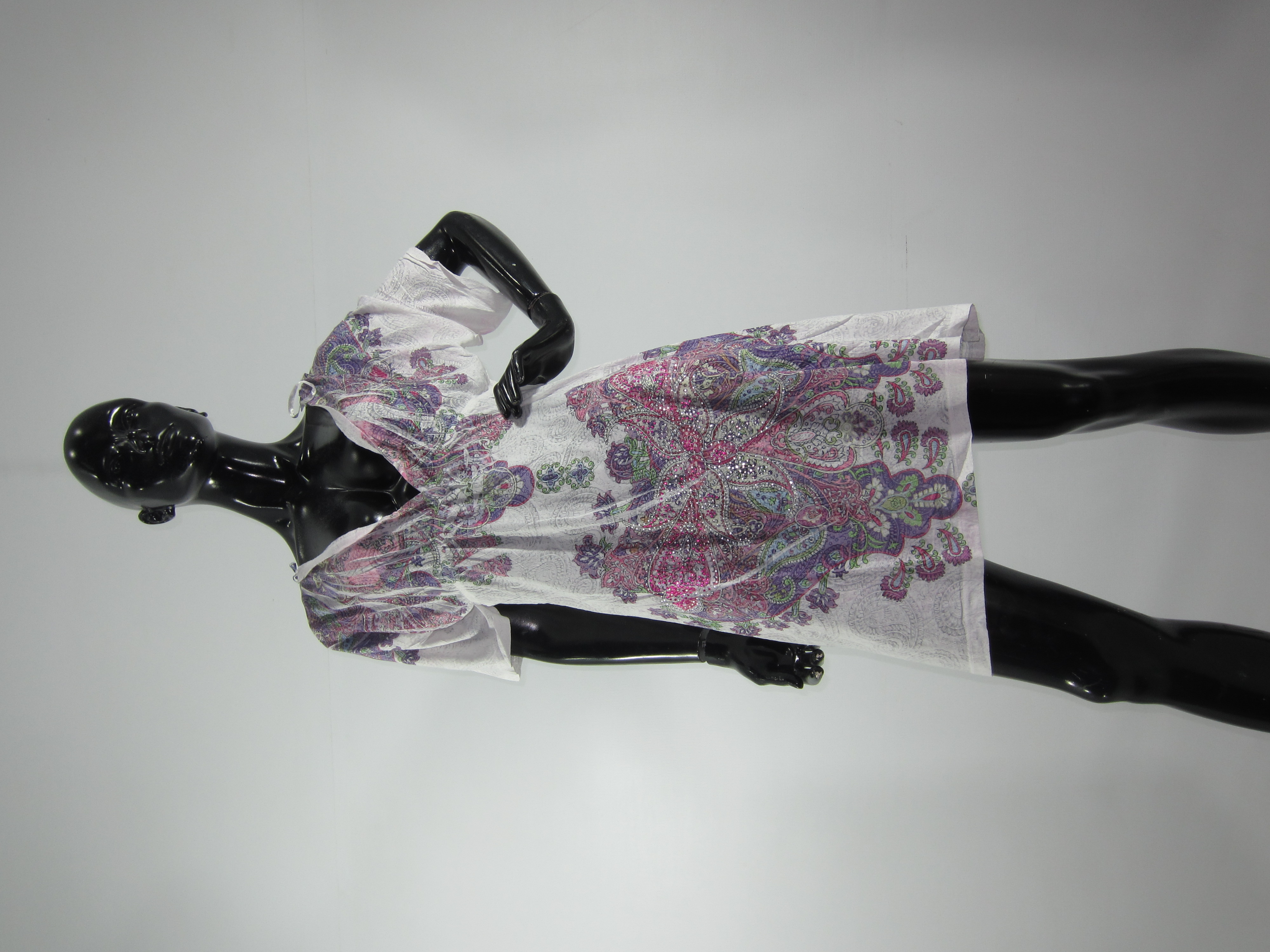 LOTE DE VESTIDOS DIVERSOS EN DIFERENTES ESTILOS Y COLORES #5