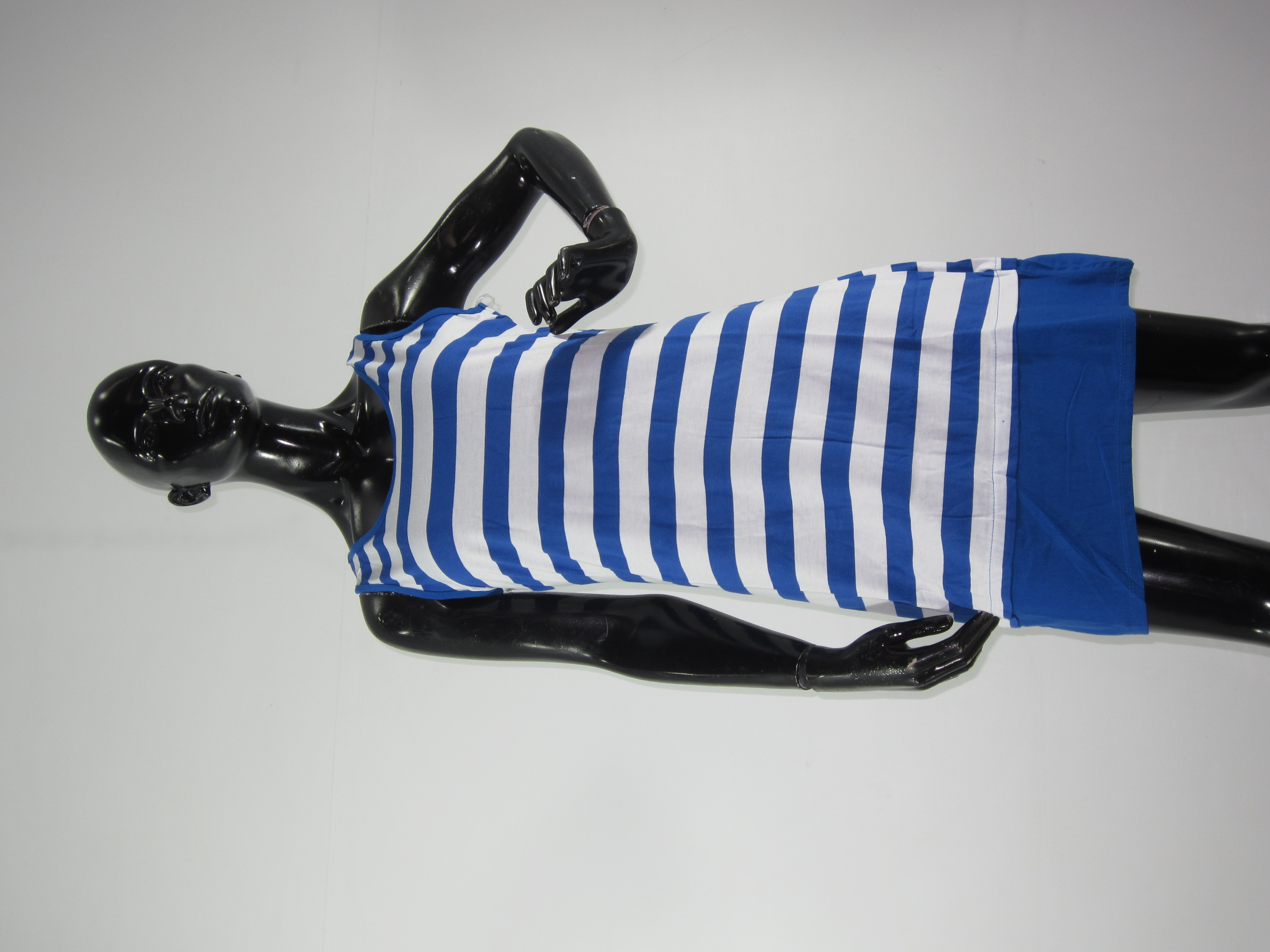 LOTE DE VESTIDOS DIVERSOS EN DIFERENTES ESTILOS Y COLORES #5