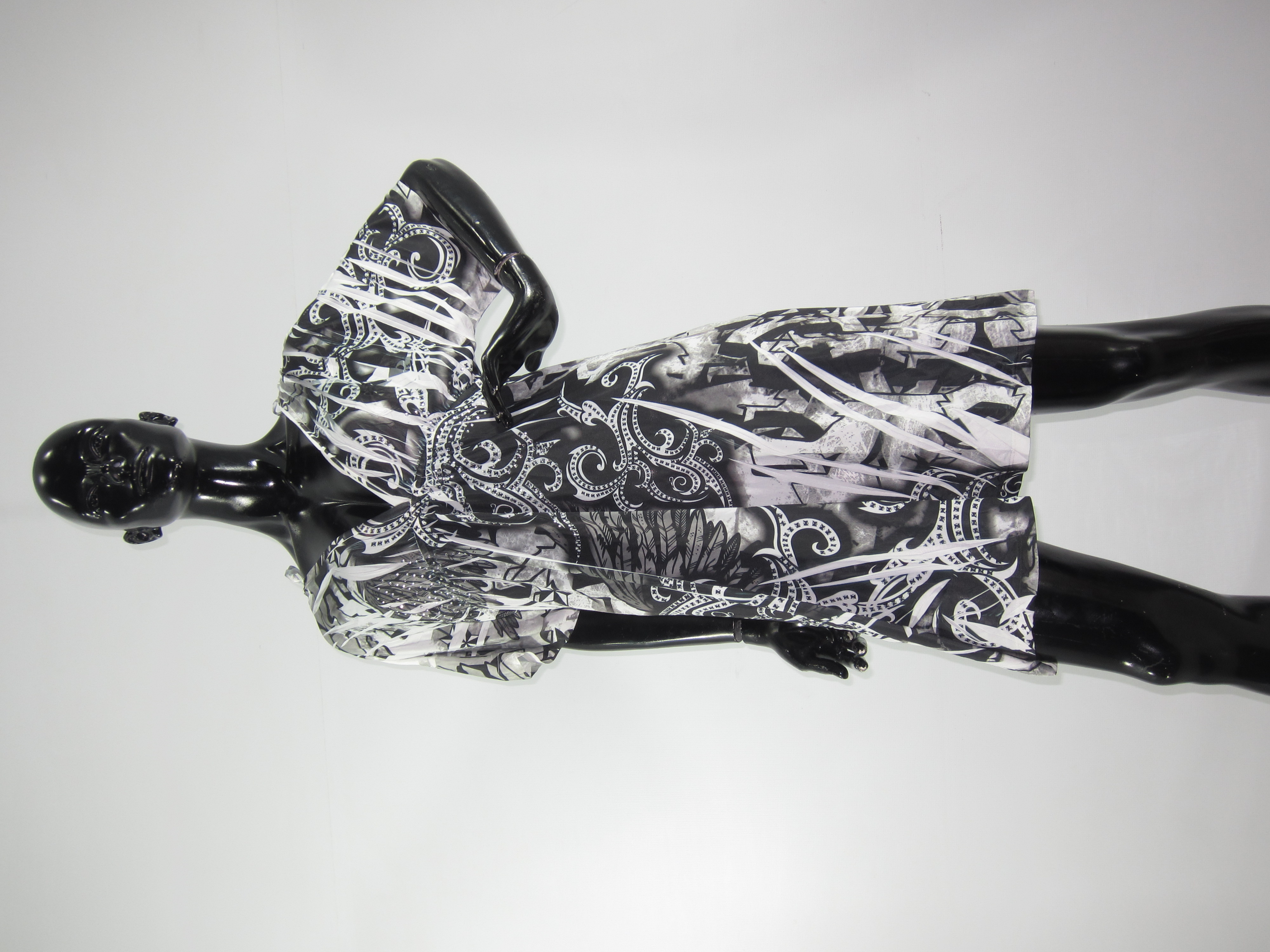 LOTE DE VESTIDOS DIVERSOS EN DIFERENTES ESTILOS Y COLORES #6