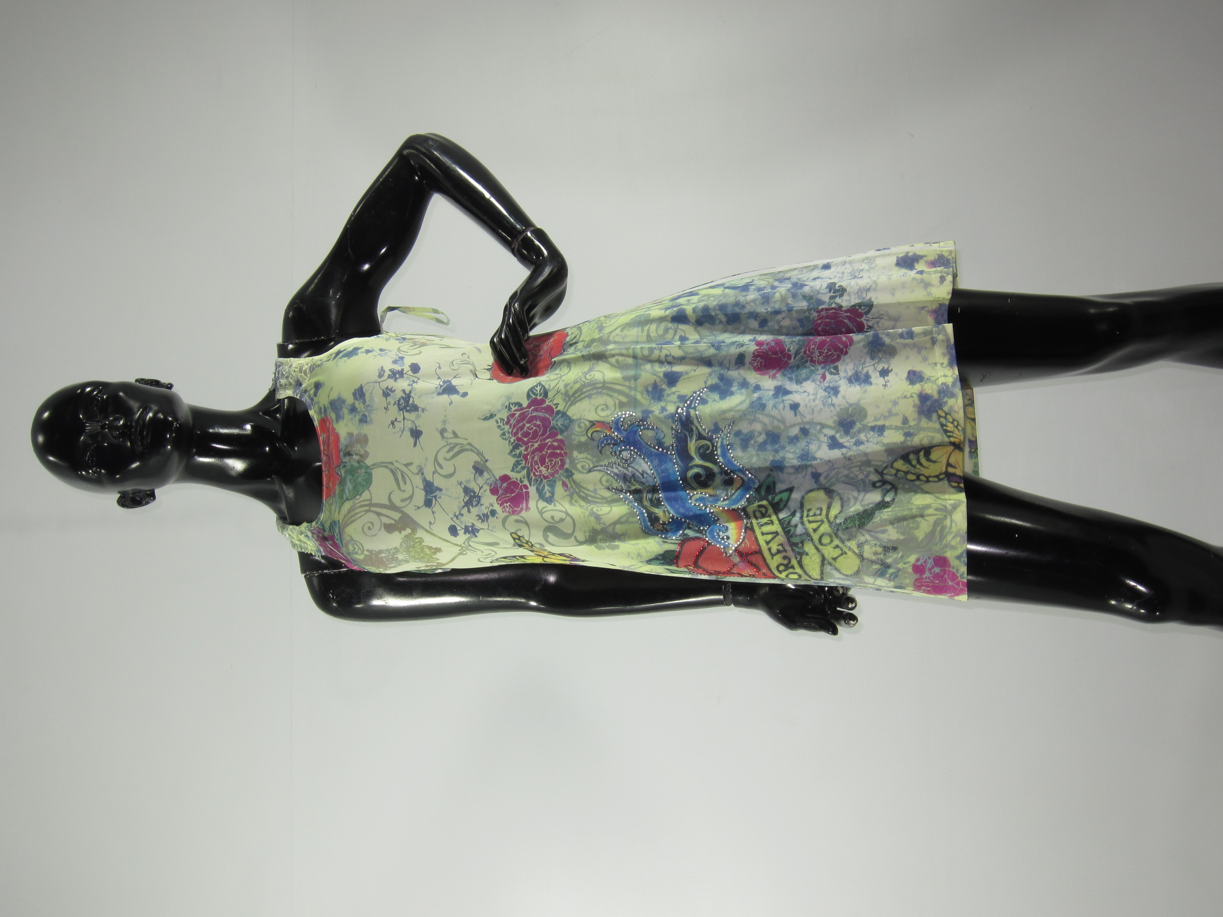 LOTE DE VESTIDOS DIVERSOS EN DIFERENTES ESTILOS Y COLORES #6