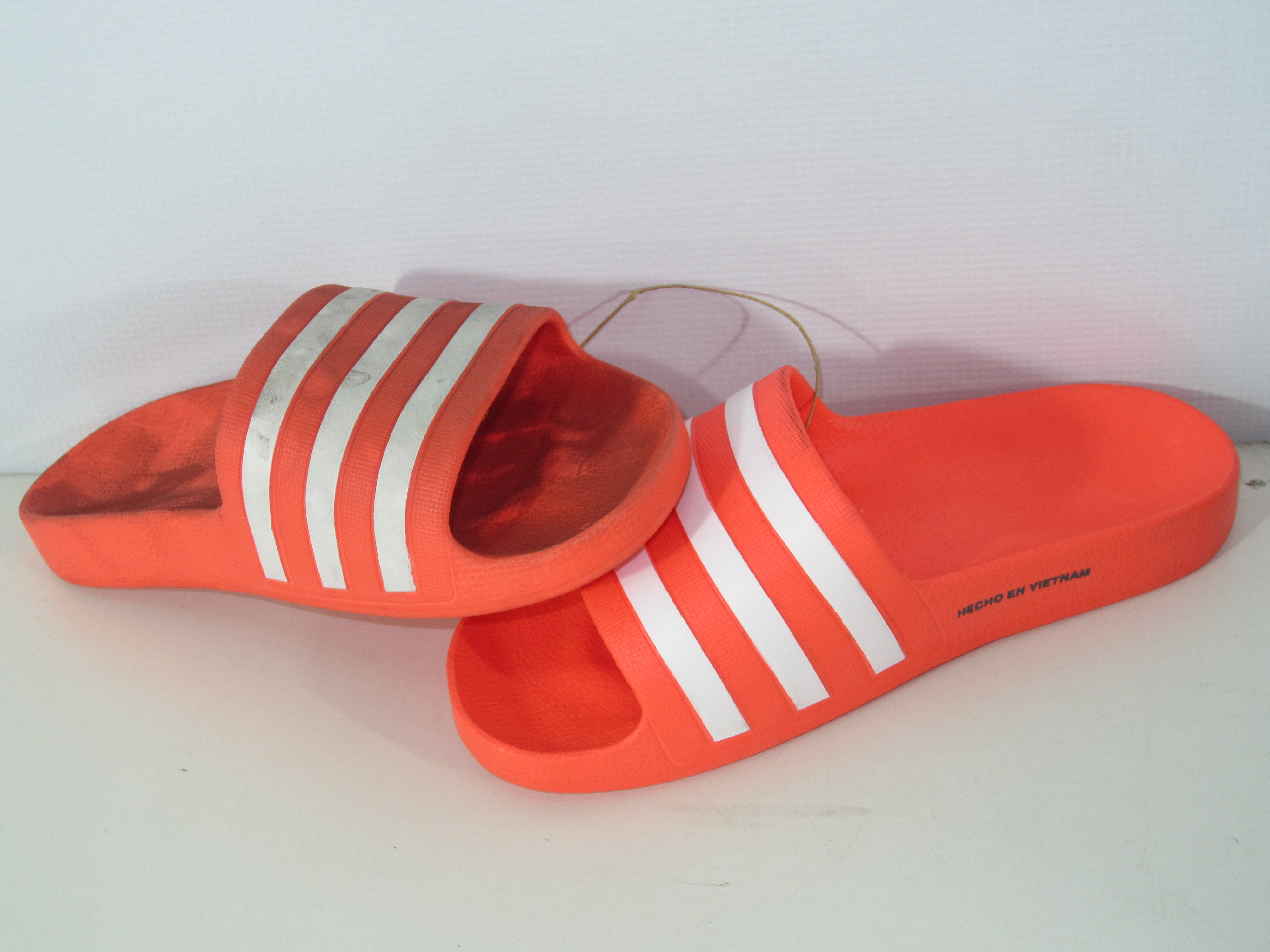 LOTE TENIS DEPORTIVOS Y CASUALES CON ALTA COMODIDAD Y GRAN VARIEDAD DE MARCAS