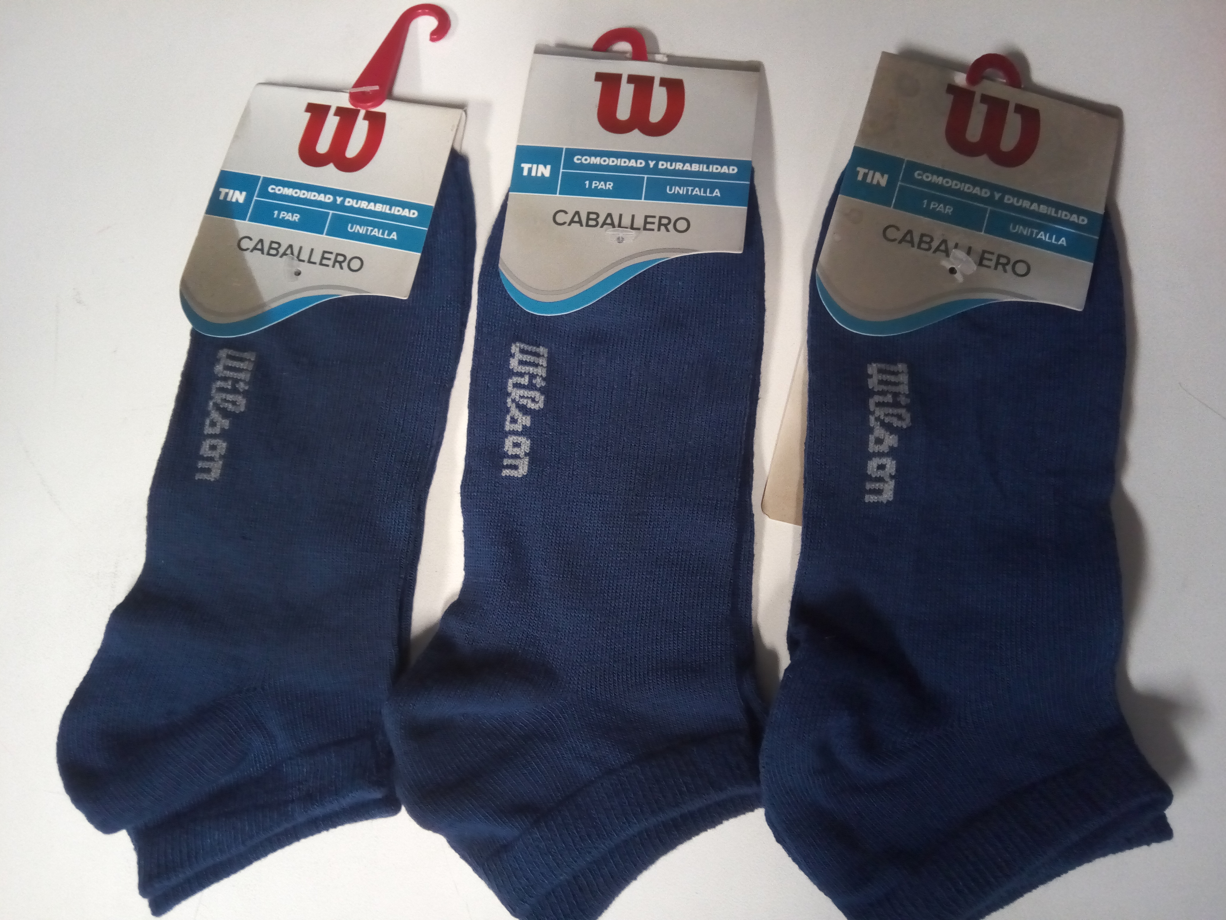 LOTE DE ROPA Y MAS BIENES DIVERSOS DEPORTIVOS SINIESTRO