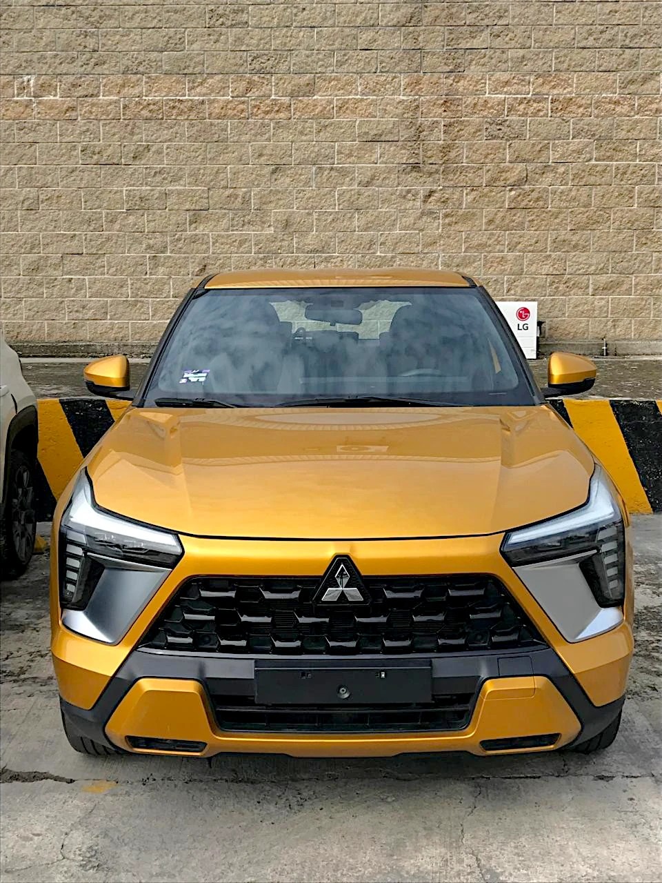 MITSUBISHI OUTLANDER SPORT SE CVT MODELO 2025
