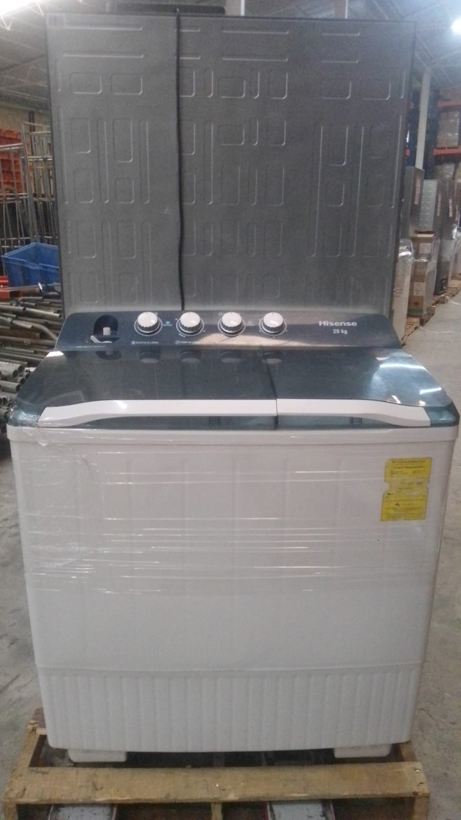 Lote conformado por: 1 REFRIGERADOR - 1 LAVADORA