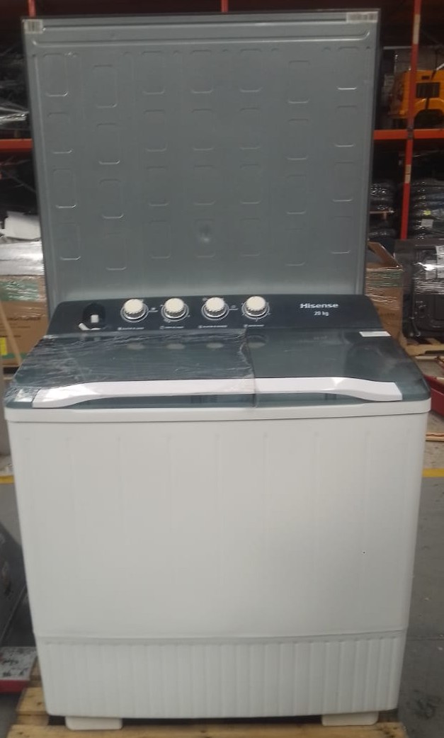 Lote conformado por: 1 REFRIGERADOR - 1 LAVADORA