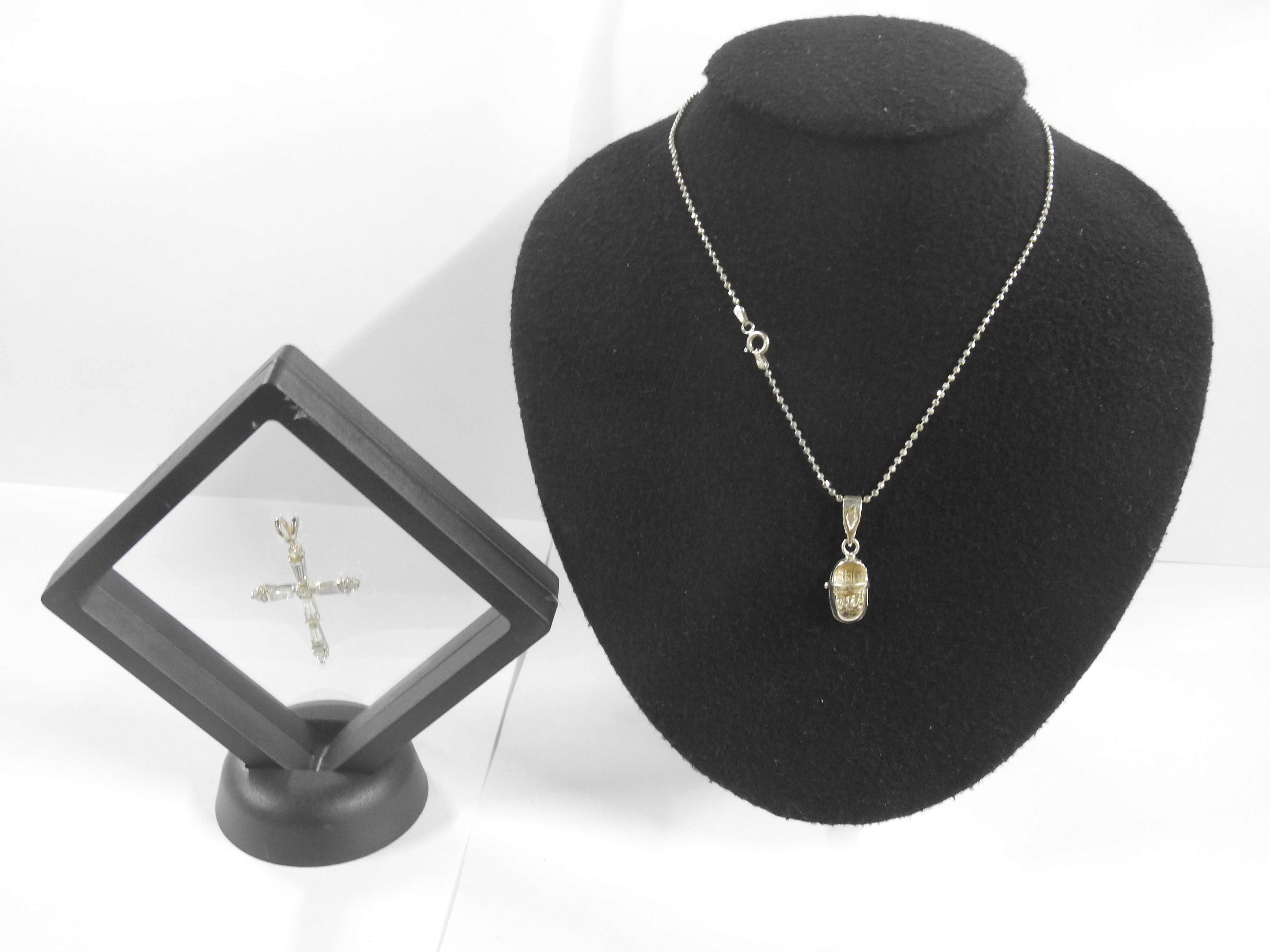 3  PZAS DE JOYERIA CLASICA PARA COLECCI�N