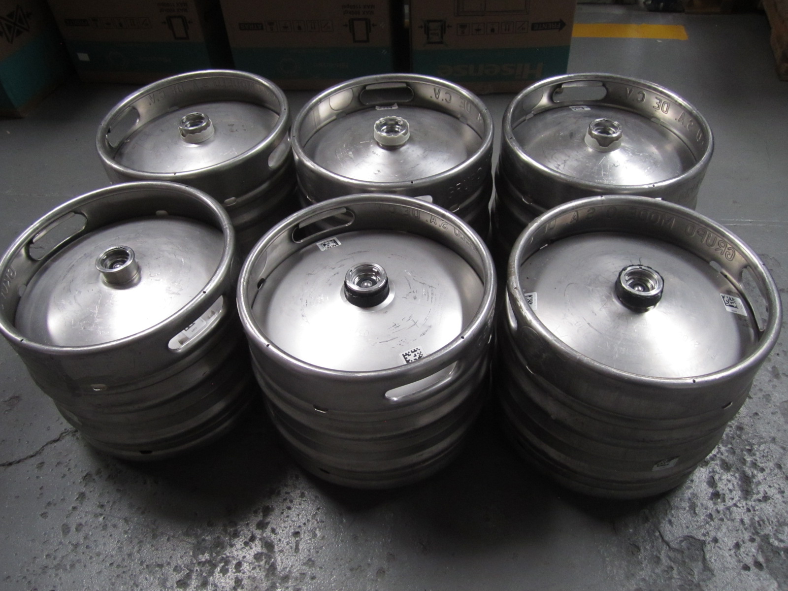 6 PZAS BARRIL DE ACERO INOXIDABLE TIPO KEG CON LIQUIDO