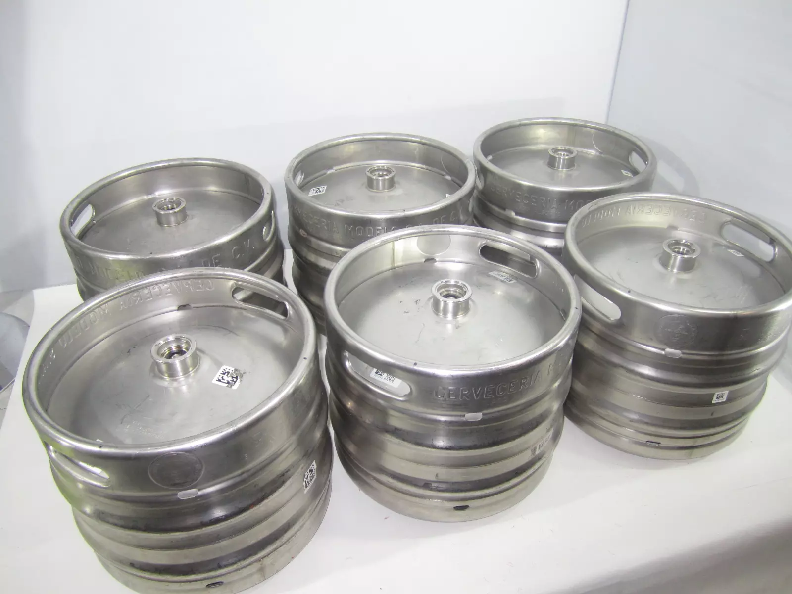6 PZAS. BARRIL DE ACERO INOXIDABLE TIPO KEG