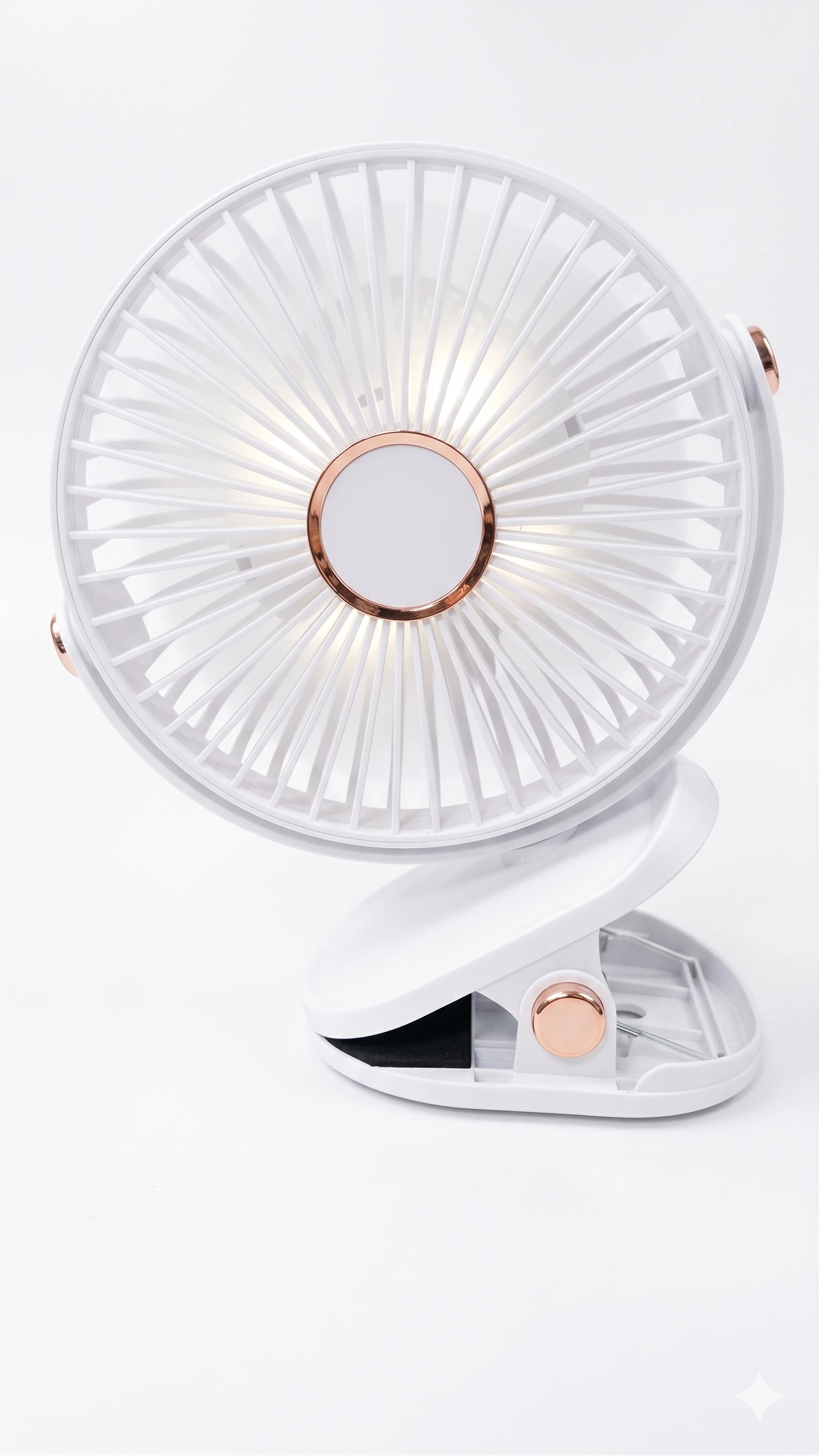 APROX. 19 PZAS VENTILADORES DE ESCRITORIO