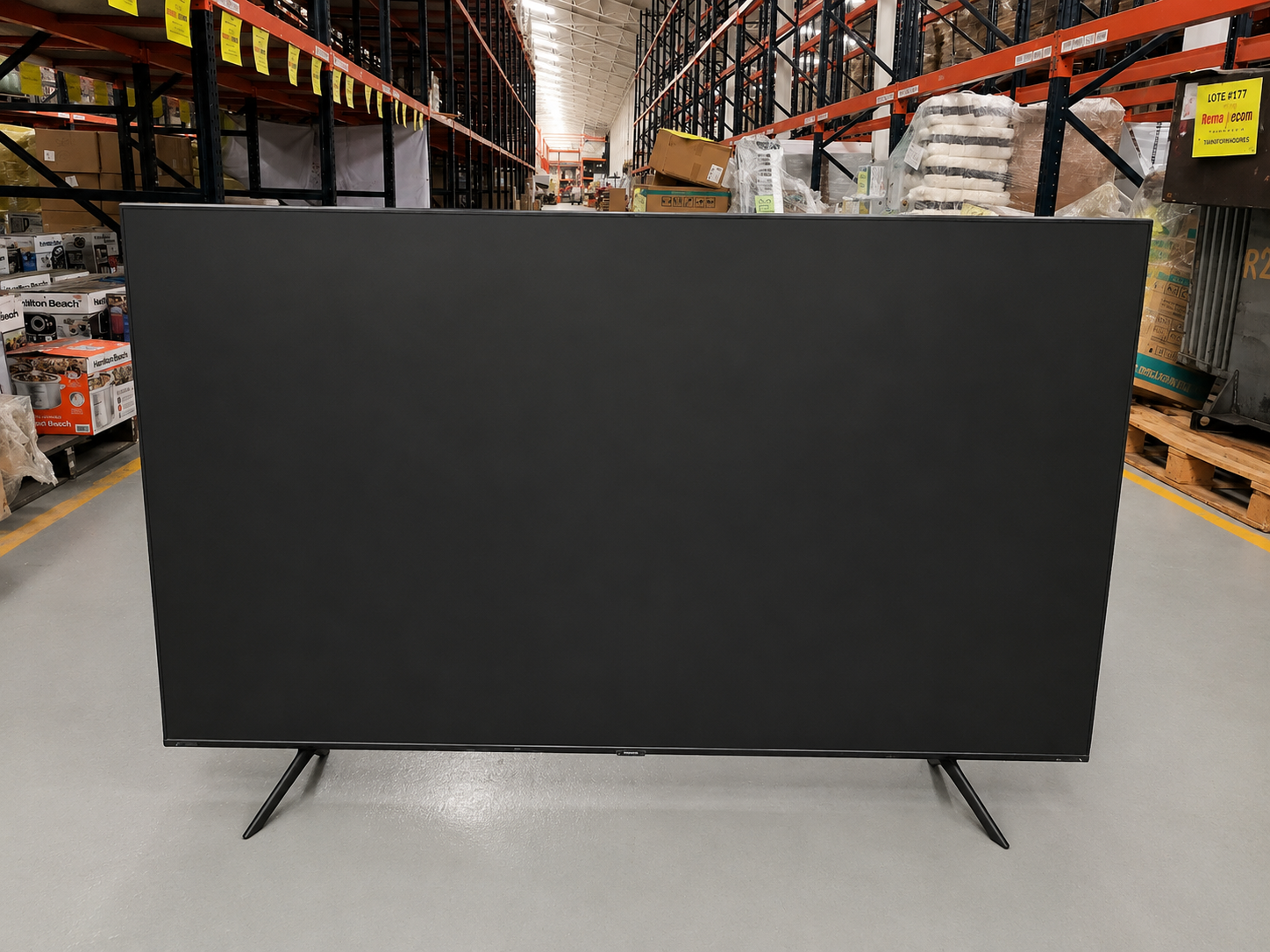 1 PANTALLA TV 65" - 1 PANTALLA TV 50"
