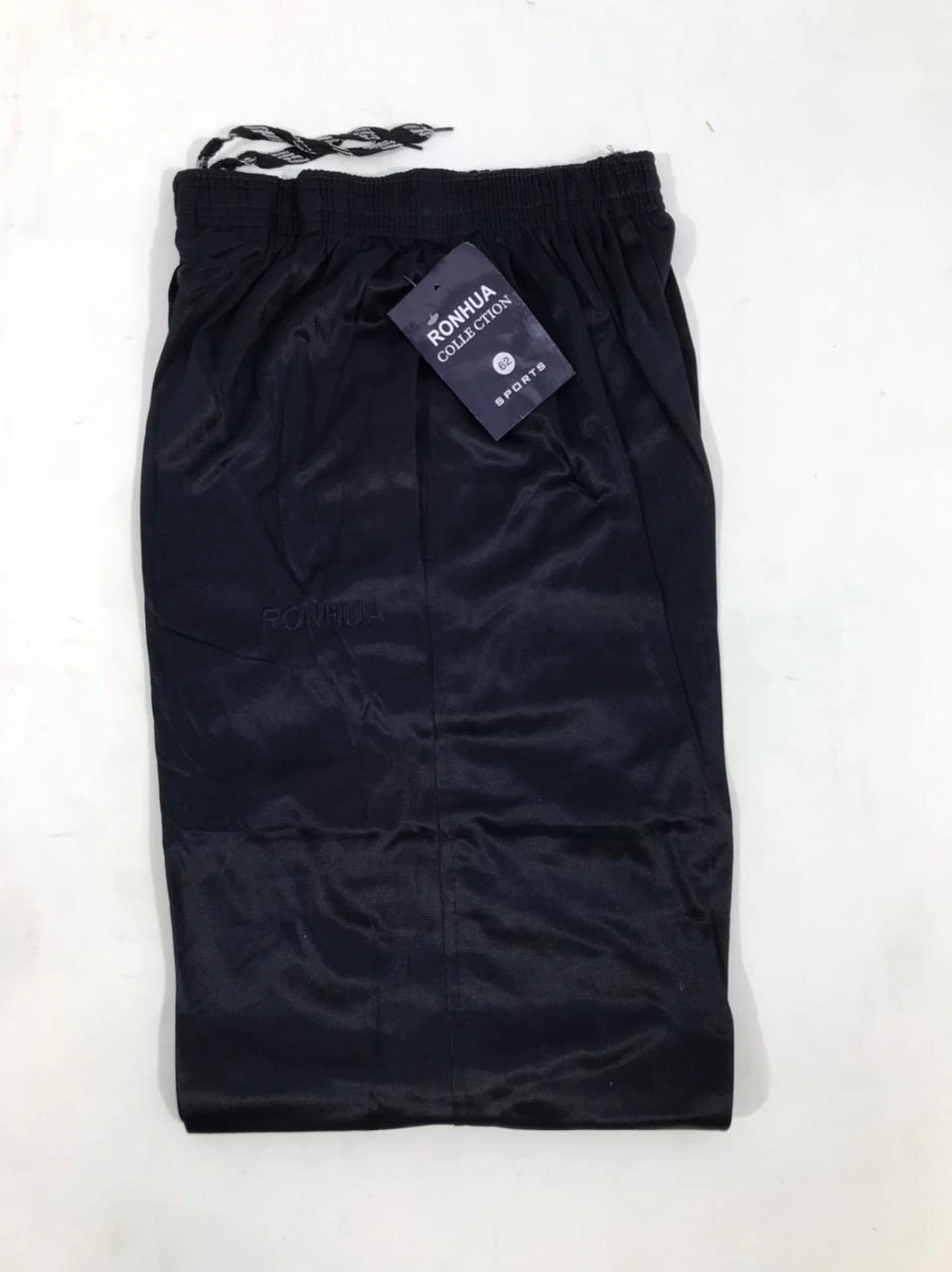 49 PZAS APROX DE PANTS PARA CABALLERO