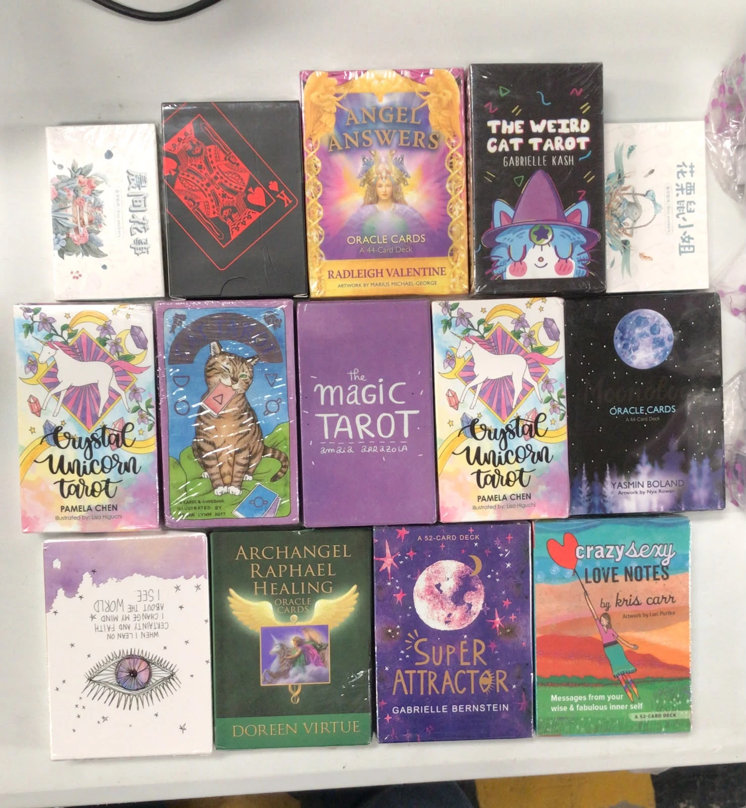 14 PAQUETES. CARTAS DE TAROT.