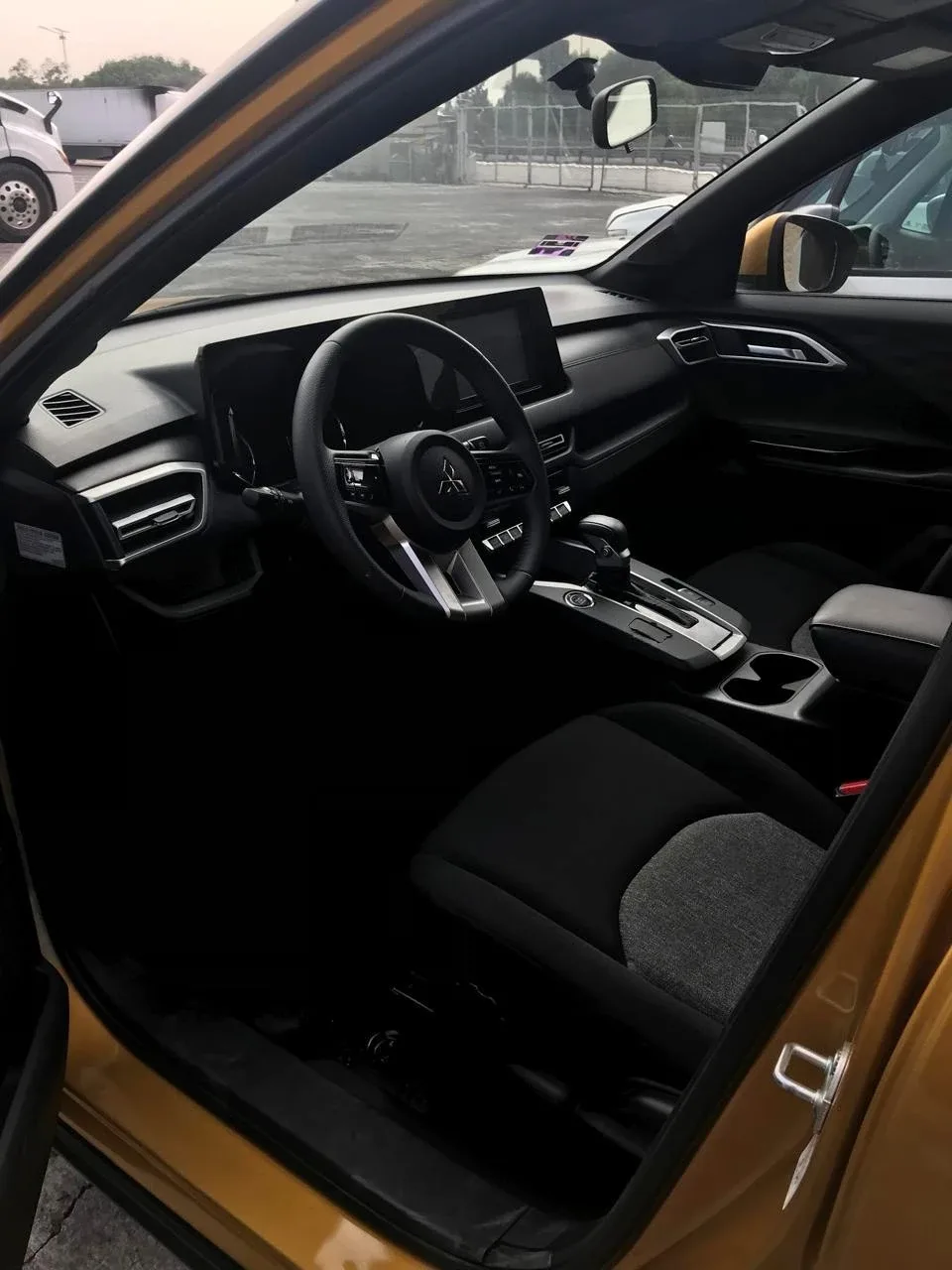 MITSUBISHI OUTLANDER SPORT SE CVT MODELO 2025